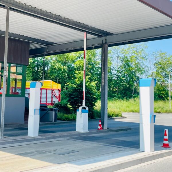 Schranken am Wiegehaus